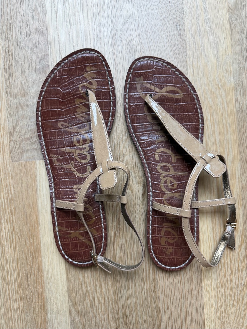 Sam Edelman Gigi Nude Patent Leather Thong Sandals Size 8.5